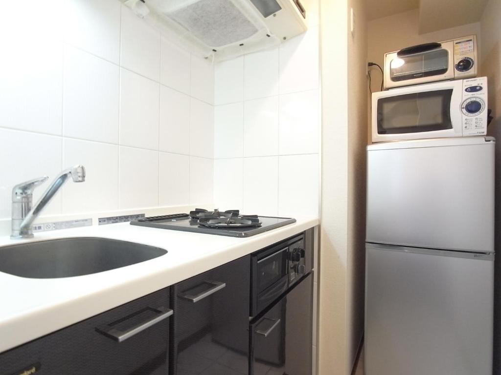 Palace Studio Shinjuku Tochomae Токио Екстериор снимка