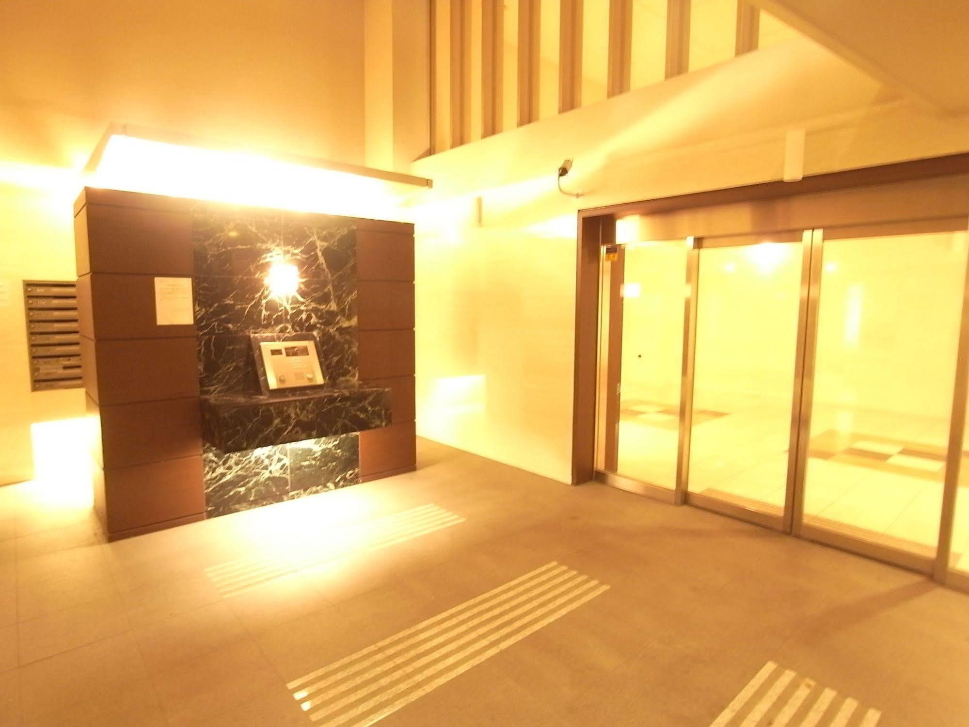 Palace Studio Shinjuku Tochomae Токио Екстериор снимка